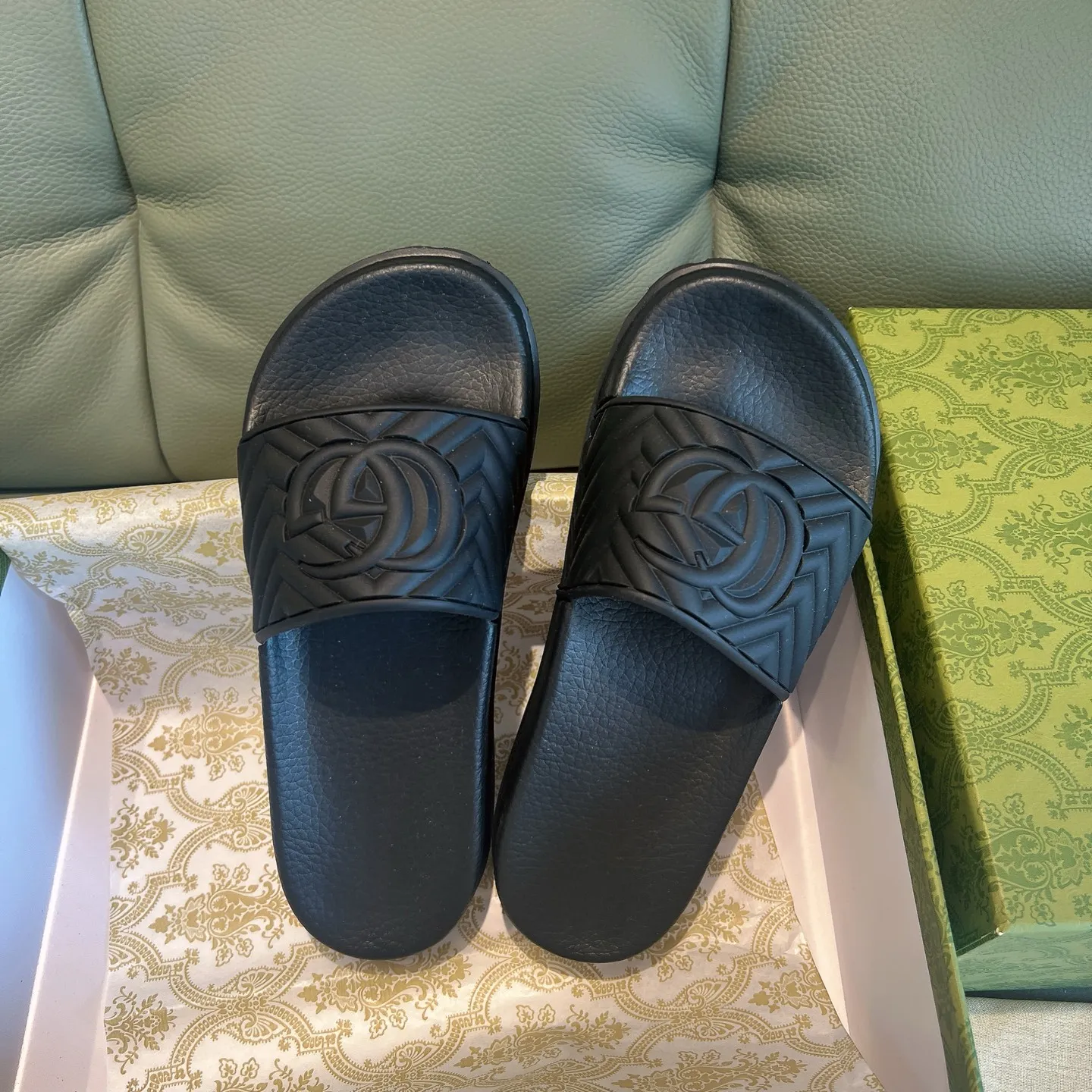 Men's Men's Shoes 130🐮🐮Gucci Gucci Slippers Gucci 2024 latest beach sandals slippers Original molding double G LOGO Original molding consistent Outsole: Men's Men's Shoes u double-layer outsole Size: 35-46